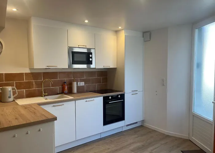 아파트 L'ecrin Gourdannais -design, Fibre & Calme *