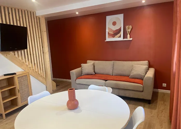 아파트 L'ecrin Gourdannais -design, Fibre & Calme Gourdan-Polignan